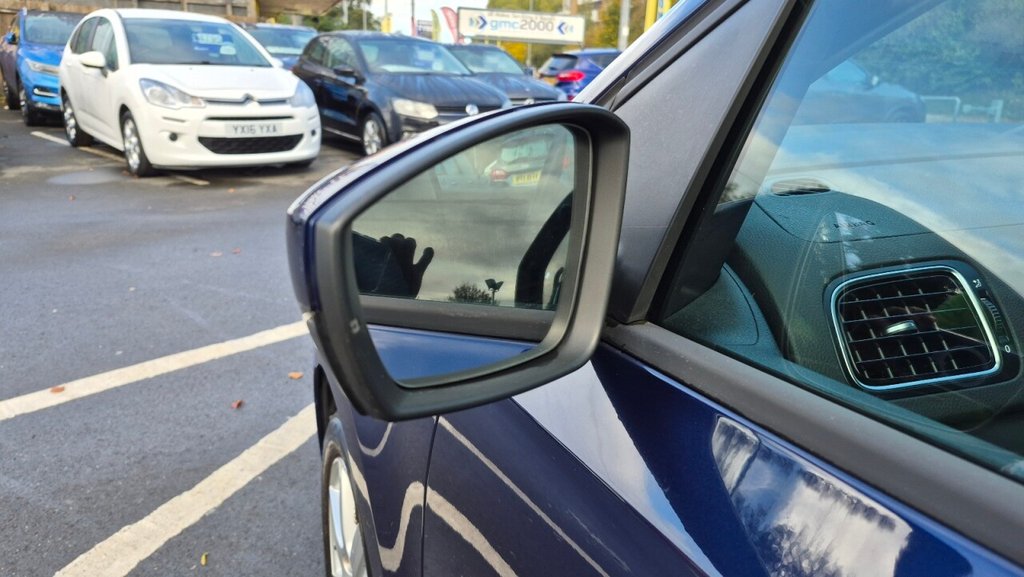 Used Volkswagen Polo 2010 for sale - 76267417: Photo 14