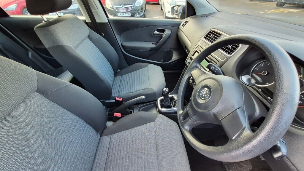 Used Volkswagen Polo 2010 for sale - 76267417: Photo 21