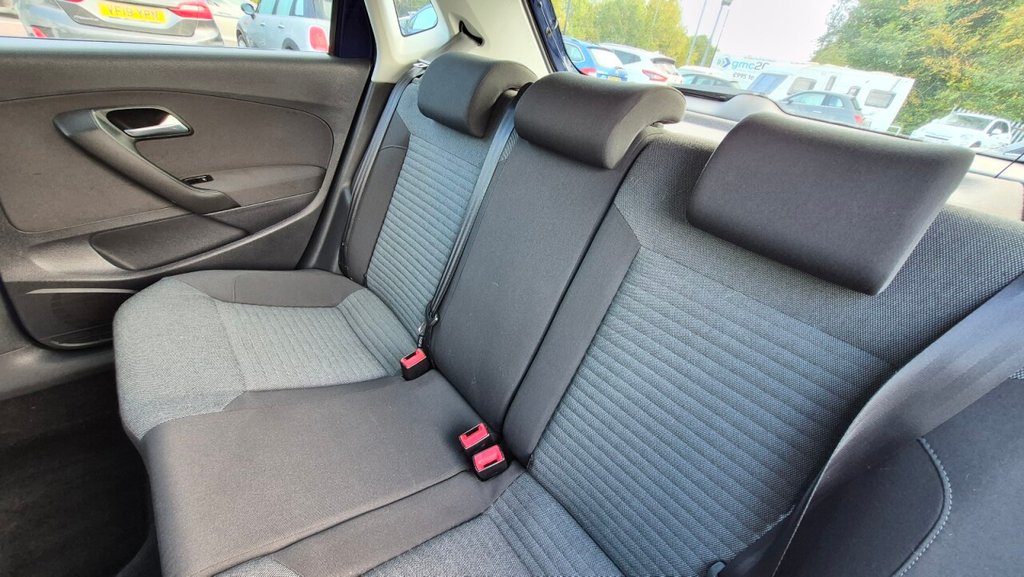 Used Volkswagen Polo 2010 for sale - 76267417: Photo 23