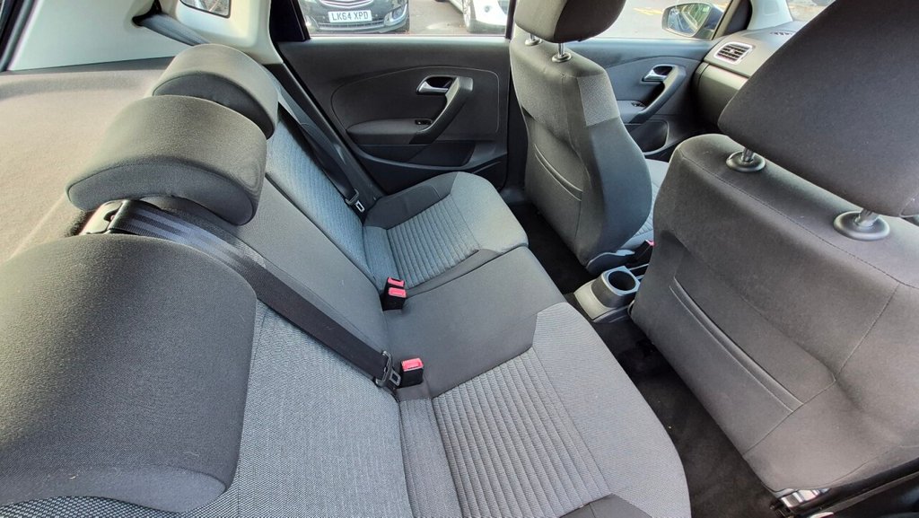 Used Volkswagen Polo 2010 for sale - 76267417: Photo 24
