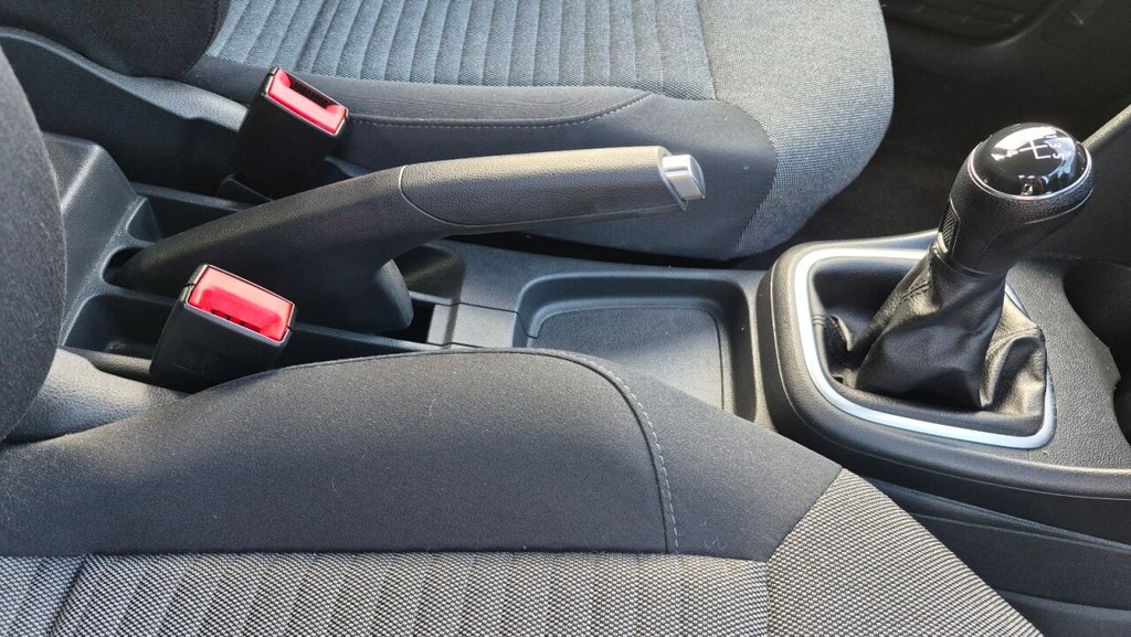 Used Volkswagen Polo 2010 for sale - 76267417: Photo 45