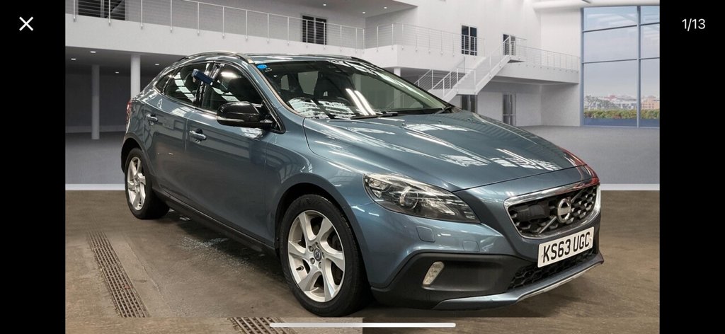 Used Volvo V40 2013 for sale - 76396243: Photo 2