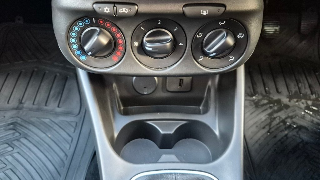 Used Vauxhall Corsa 2018 for sale - 75877162: Photo 38