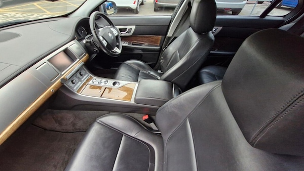 Used Jaguar XF 2011 for sale - 76304153: Photo 25
