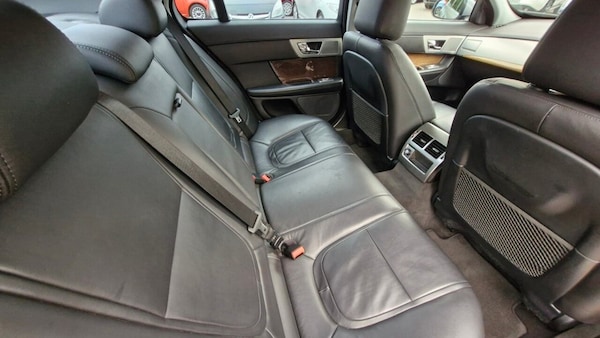 Used Jaguar XF 2011 for sale - 76304153: Photo 27