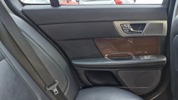 Used Jaguar XF 2011 for sale - 76304153: Photo 29