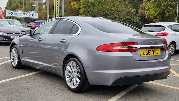Used Jaguar XF 2011 for sale - 76304153: Photo 4