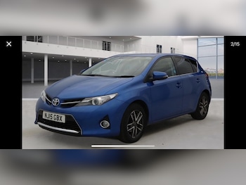 Toyota - Auris