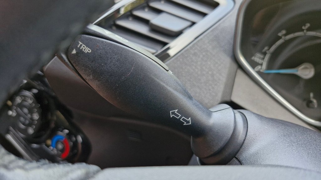 Vehicle 33