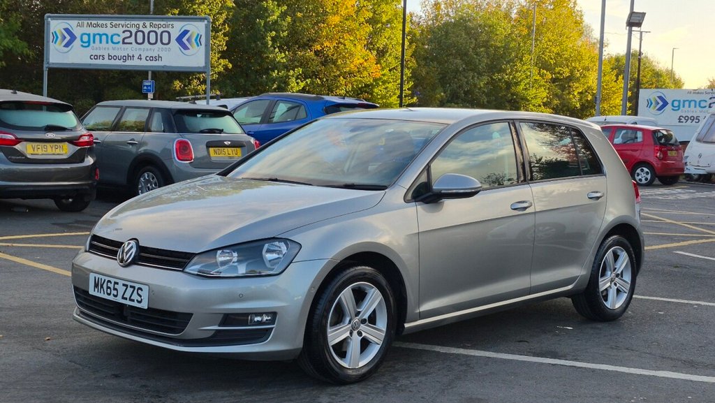 Used Volkswagen Golf 2015 for sale - 76235779: Photo 1