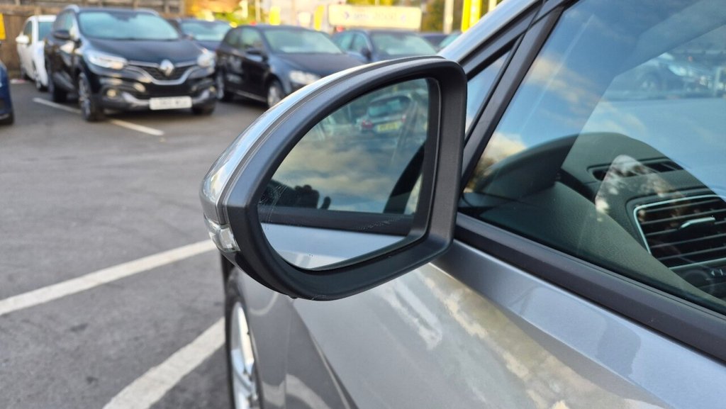 Used Volkswagen Golf 2015 for sale - 76235779: Photo 15