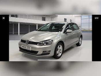 Volkswagen - Golf