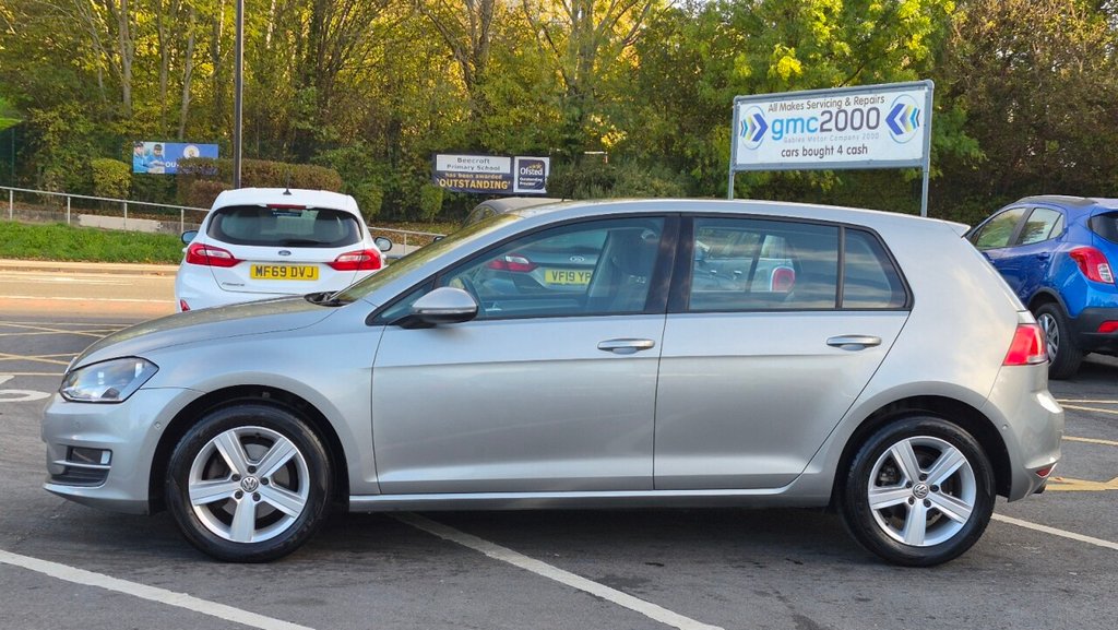 Used Volkswagen Golf 2015 for sale - 76235779: Photo 3