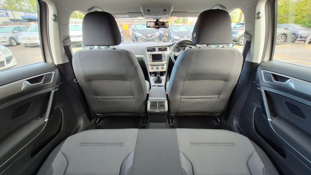 Used Volkswagen Golf 2015 for sale - 76235779: Photo 30