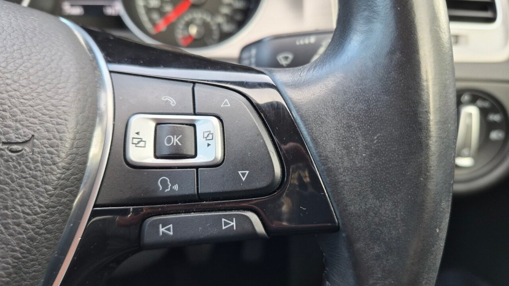 Used Volkswagen Golf 2015 for sale - 76235779: Photo 34