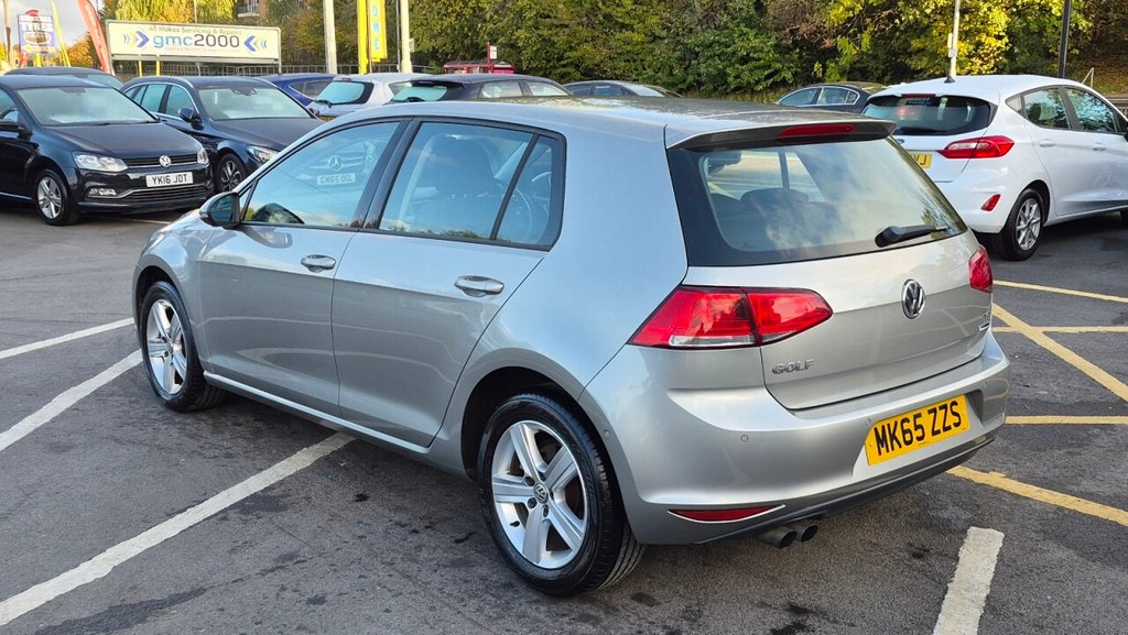 Used Volkswagen Golf 2015 for sale - 76235779: Photo 4