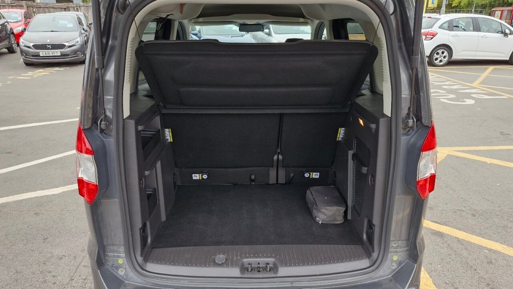 Used Ford Tourneo Courier 2019 for sale - 75950711: Photo 19