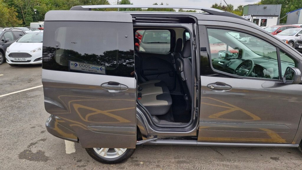 Used Ford Tourneo Courier 2019 for sale - 75950711: Photo 21