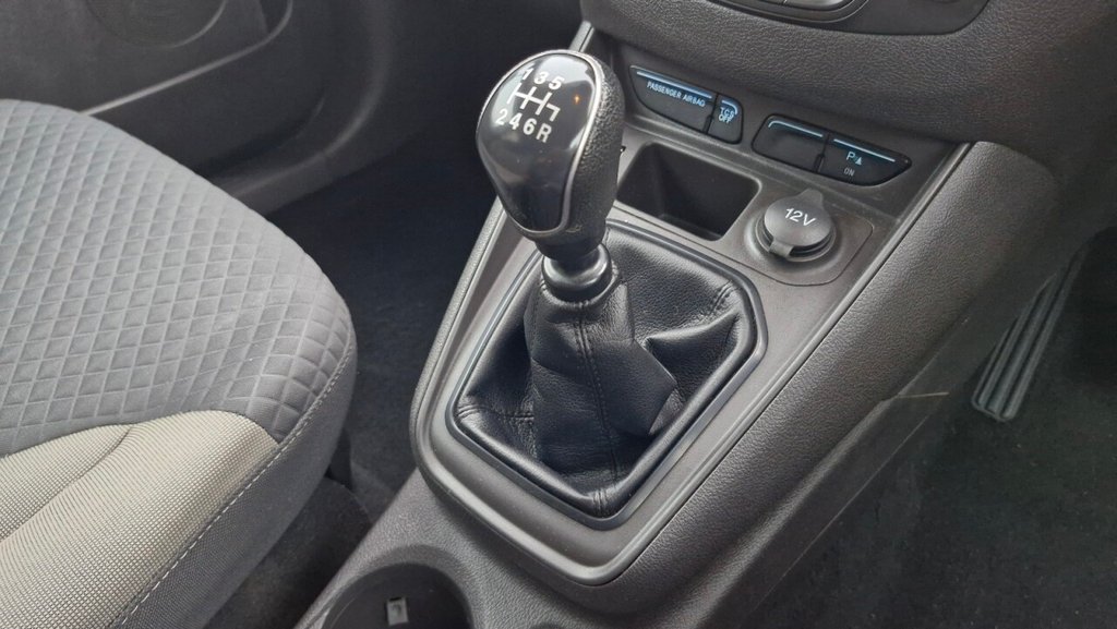 Used Ford Tourneo Courier 2019 for sale - 75950711: Photo 43