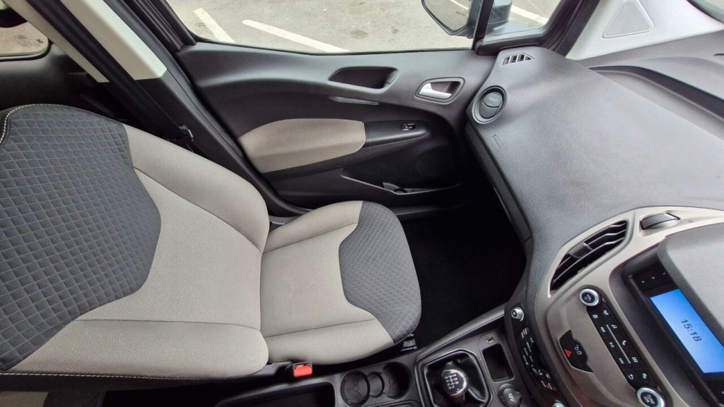 Used Ford Tourneo Courier 2019 for sale - 75950711: Photo 46