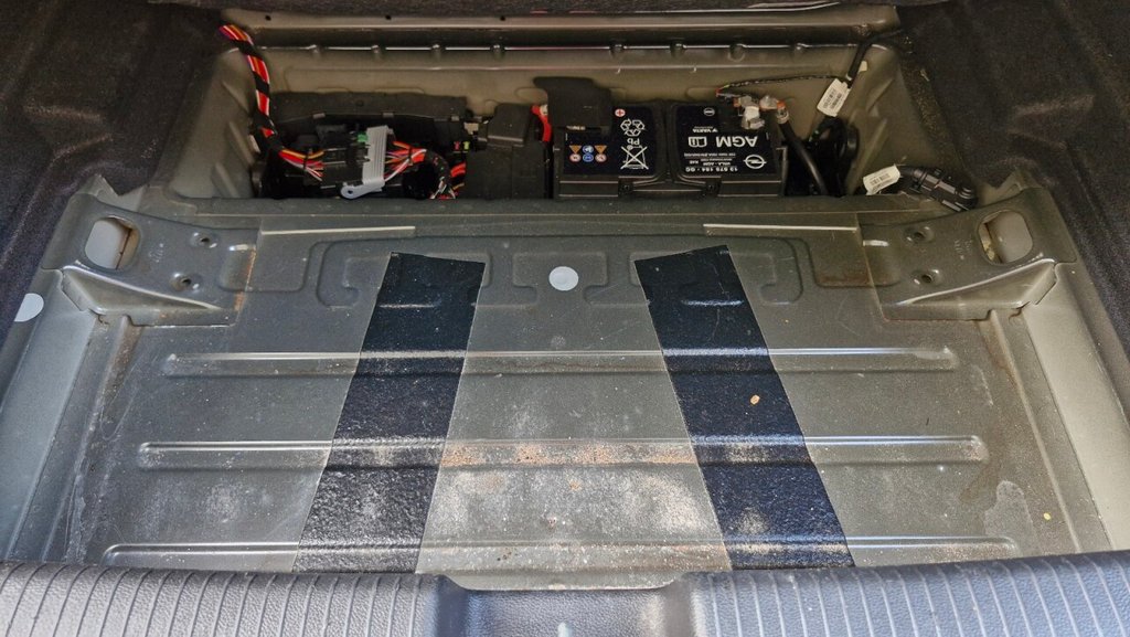 Vehicle 28