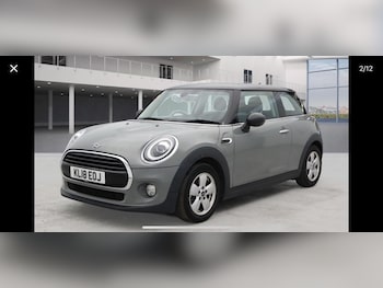 Used MINI Hatch 2018 for sale - 75654169: Photo
