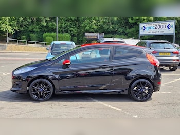 Used Ford Fiesta 2015 for sale - 75875670: Photo