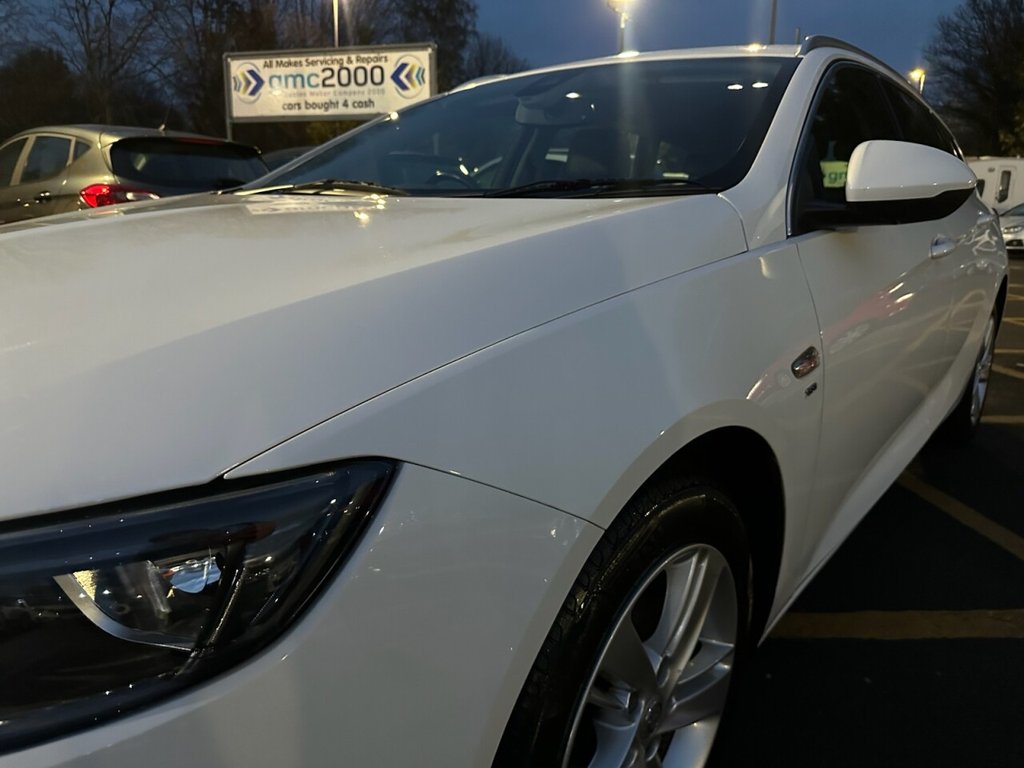 Used Vauxhall Insignia 2019 for sale - 76655344: Photo 2