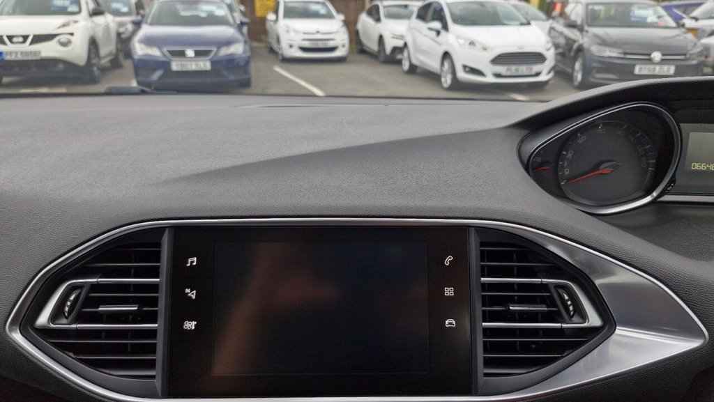 Used Peugeot 308 SW 2020 for sale - 75877170: Photo 39