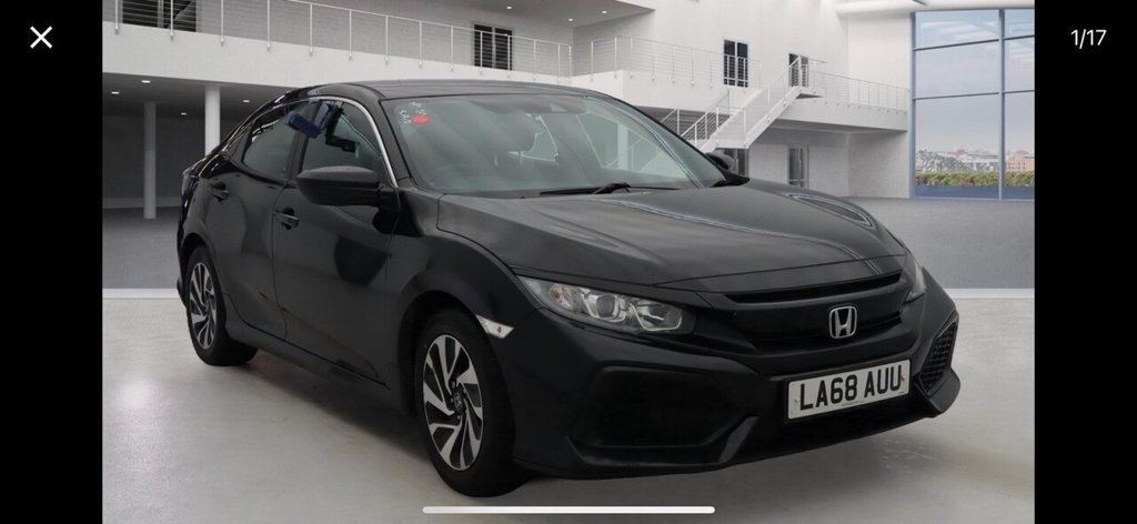 Used Honda Civic 2018 for sale - 76724780: Photo 2
