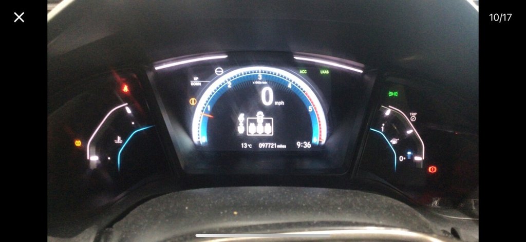 Used Honda Civic 2018 for sale - 76724780: Photo 9