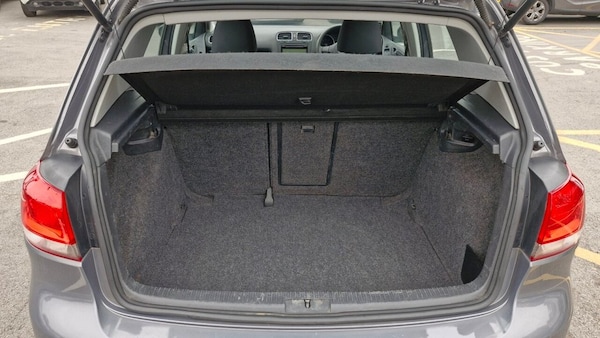 Used Volkswagen Golf 2010 for sale - 76291491: Photo 20