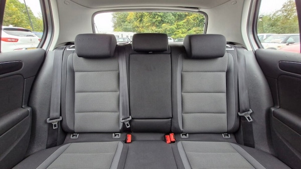 Used Volkswagen Golf 2010 for sale - 76291491: Photo 29
