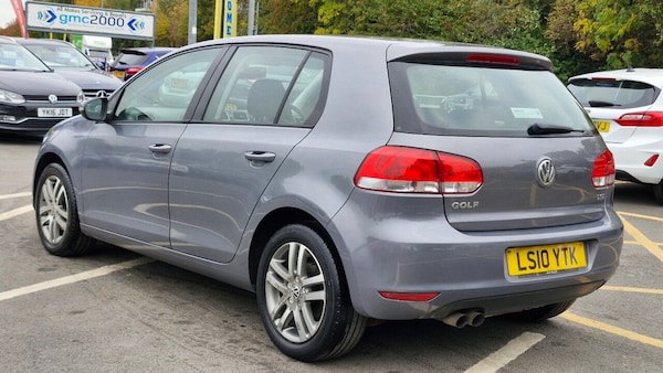 Used Volkswagen Golf 2010 for sale - 76291491: Photo 4