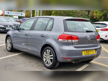 Used Volkswagen Golf 2010 for sale - 76291491: Photo