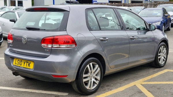 Used Volkswagen Golf 2010 for sale - 76291491: Photo 6
