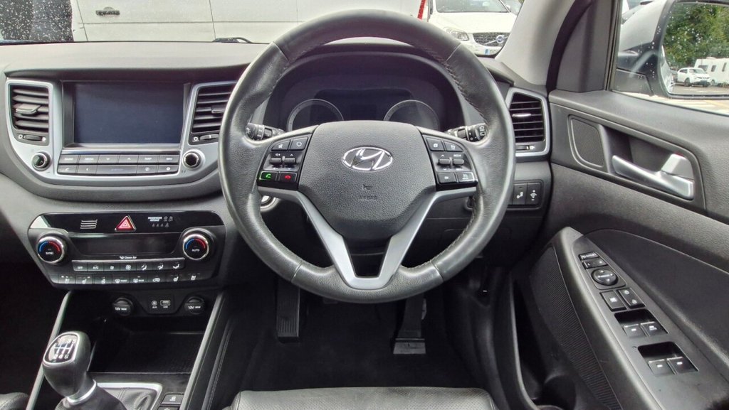 Used Hyundai TUCSON 2017 for sale - 75765468: Photo 41