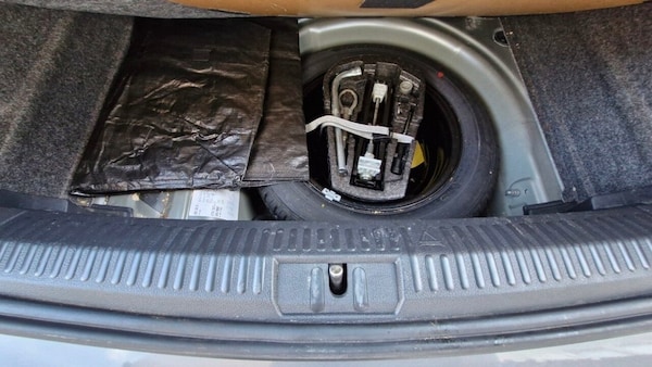Used Volkswagen Polo 2012 for sale - 76074123: Photo 20