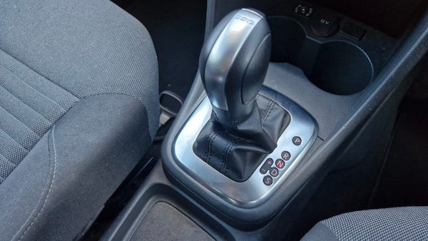 Used Volkswagen Polo 2012 for sale - 76074123: Photo 37