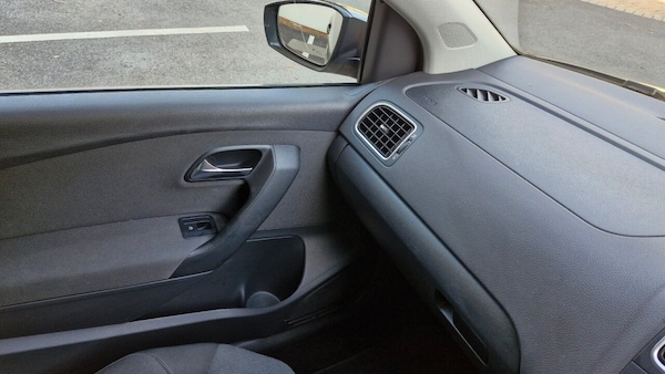 Used Volkswagen Polo 2012 for sale - 76074123: Photo 39