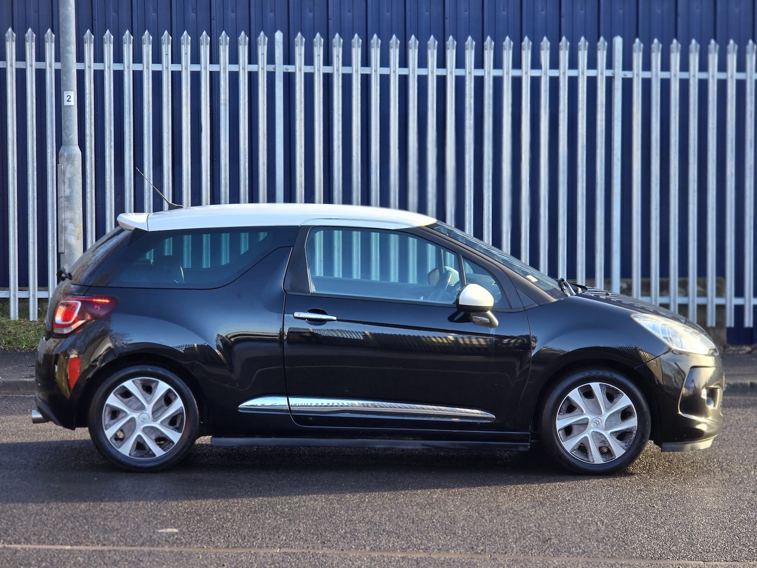 Used Citroen DS3 2013 for sale - 77641788: Photo 3