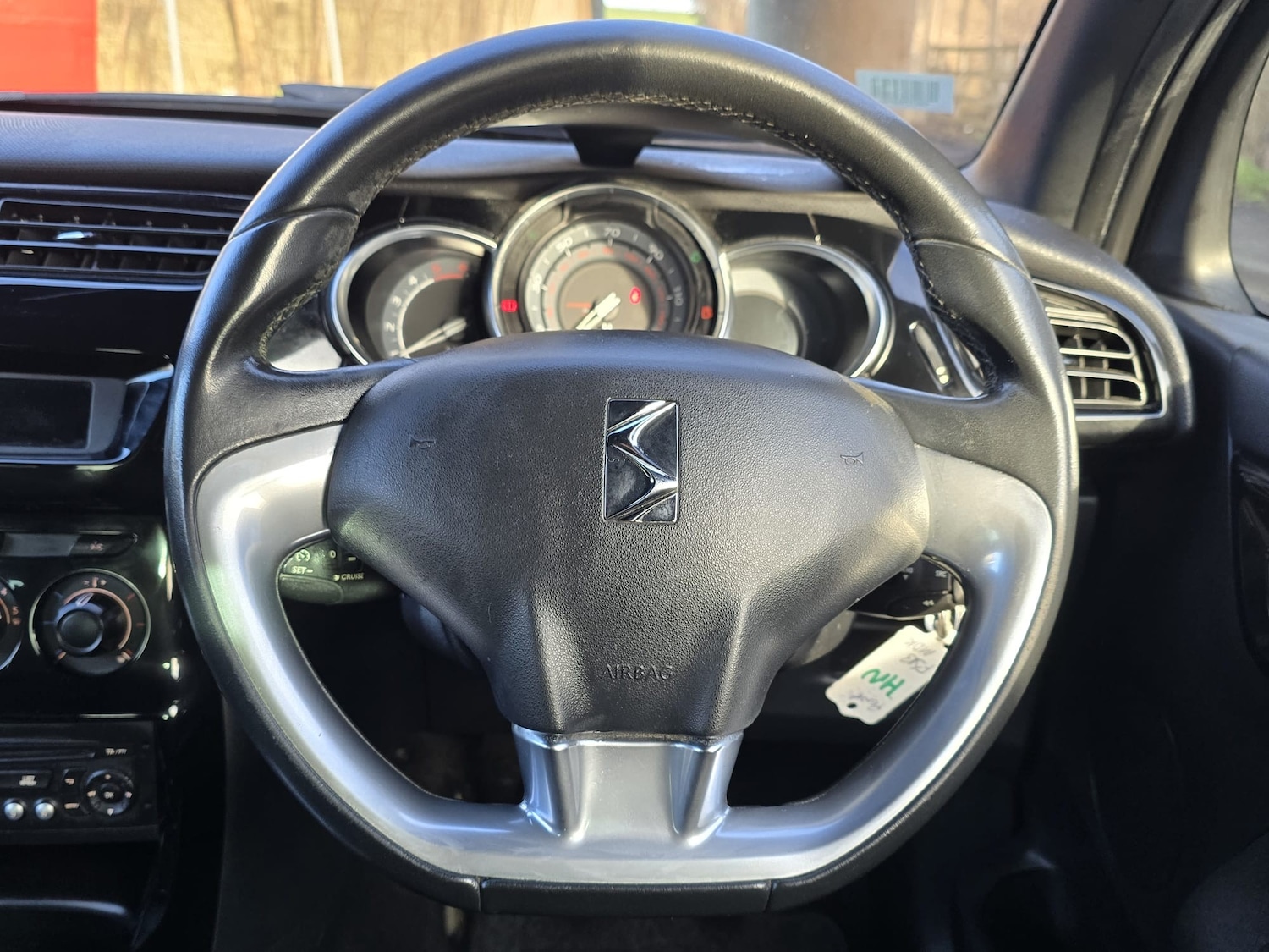 Used Citroen DS3 2013 for sale - 77641788: Photo 7