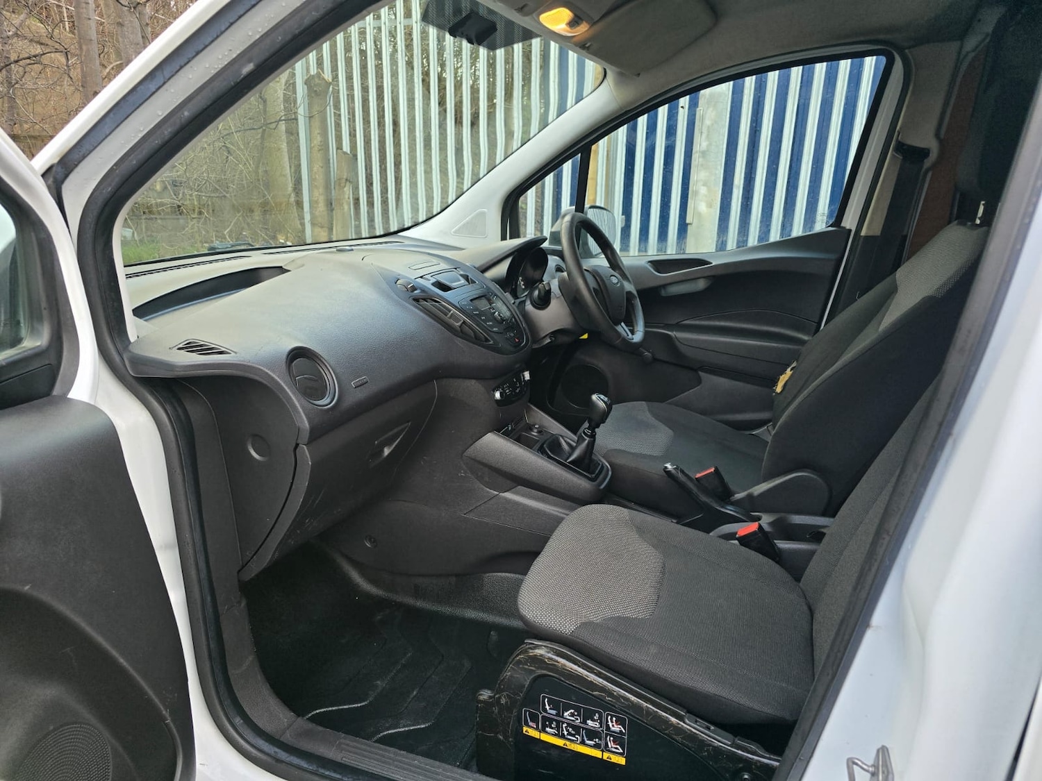 Used Ford Transit Courier 2019 for sale - 77350451: Photo 25