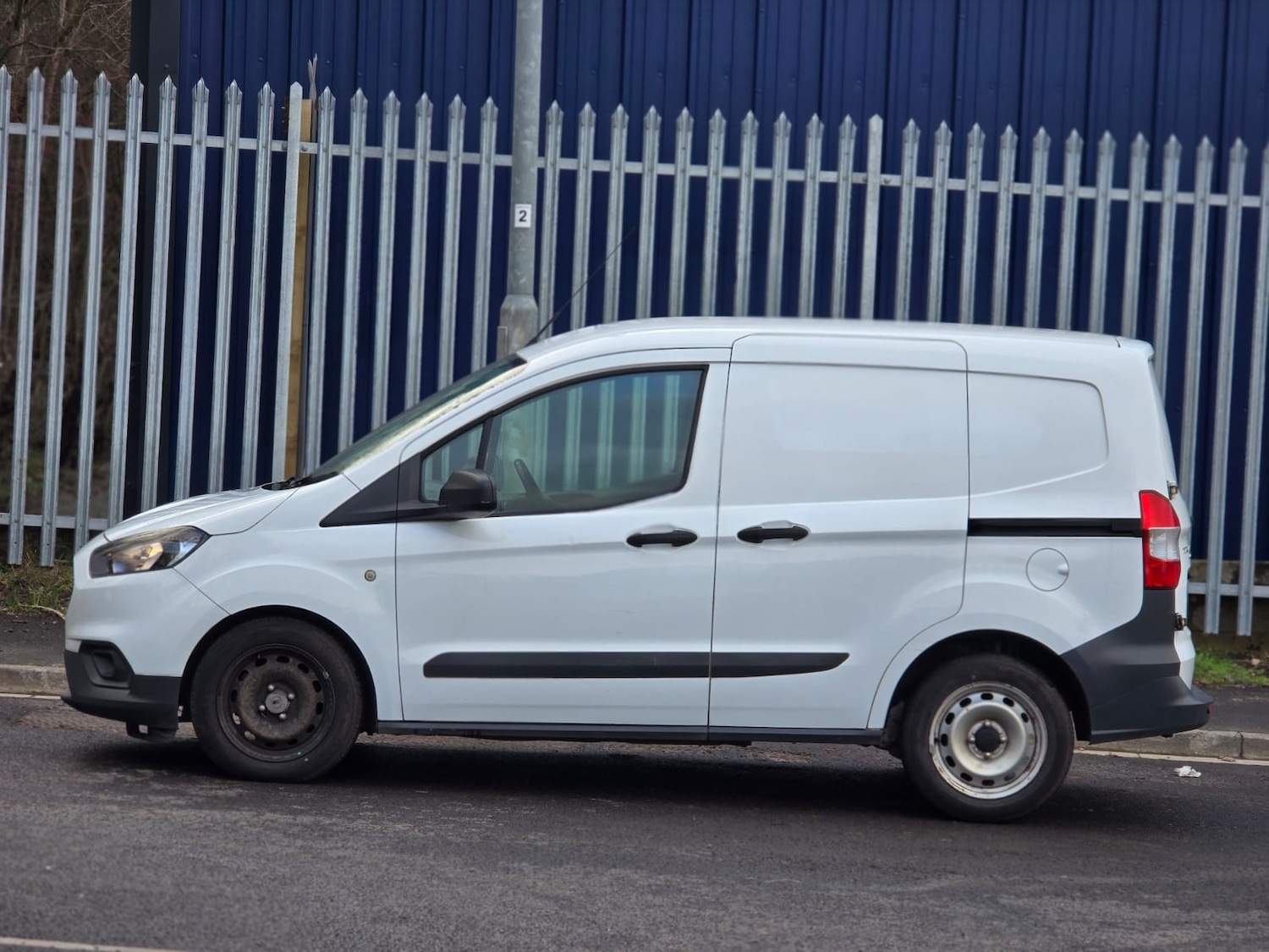 Used Ford Transit Courier 2019 for sale - 77350451: Photo 7