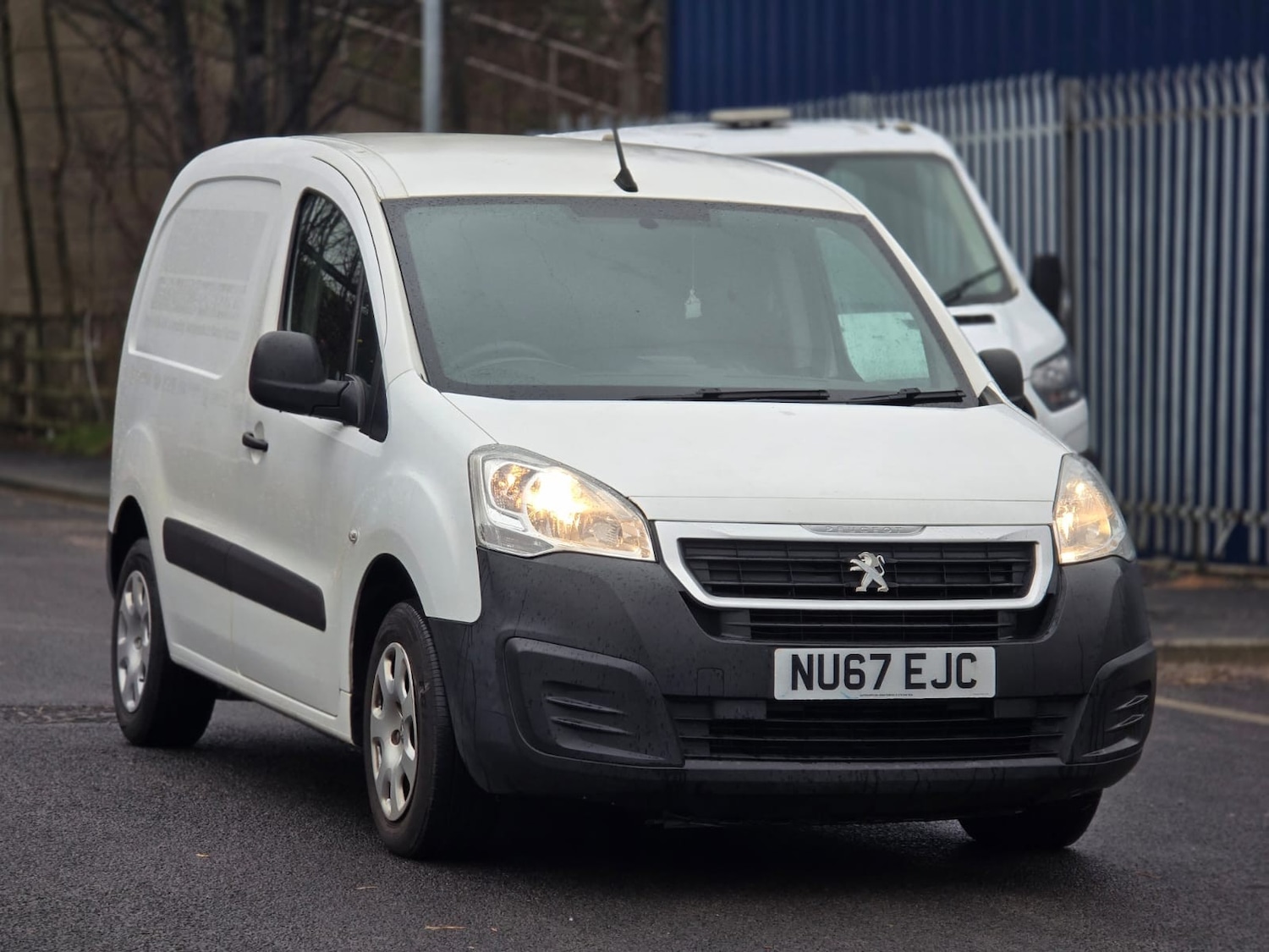 Used Peugeot Partner 2017 for sale - 77501932: Photo 35