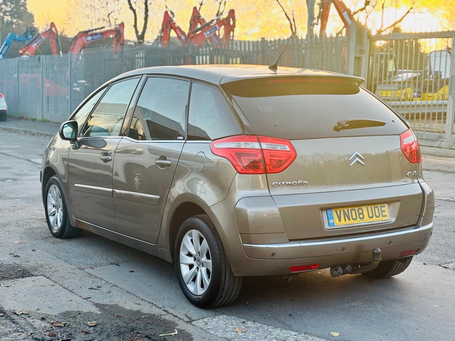 Used Citroen C4 Picasso 2008 for sale - 76612199: Photo 15