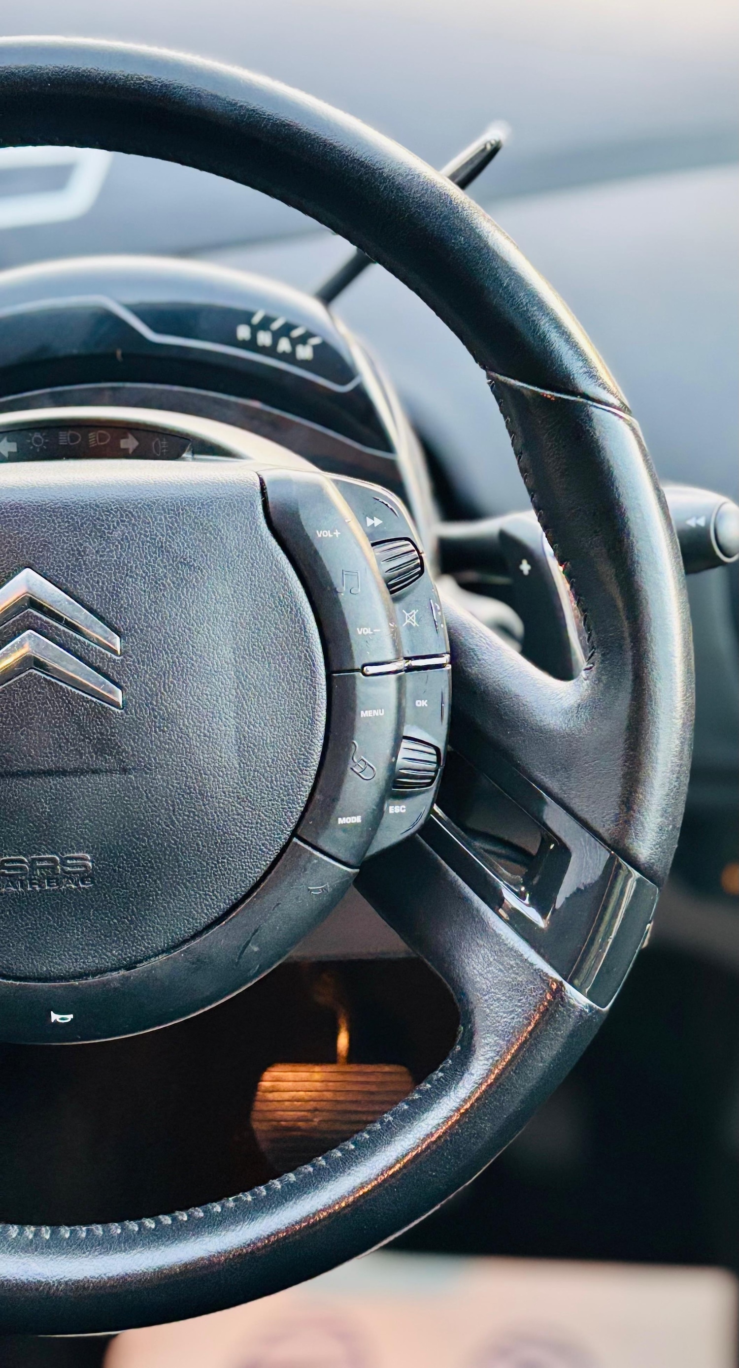 Used Citroen C4 Picasso 2008 for sale - 76612199: Photo 22