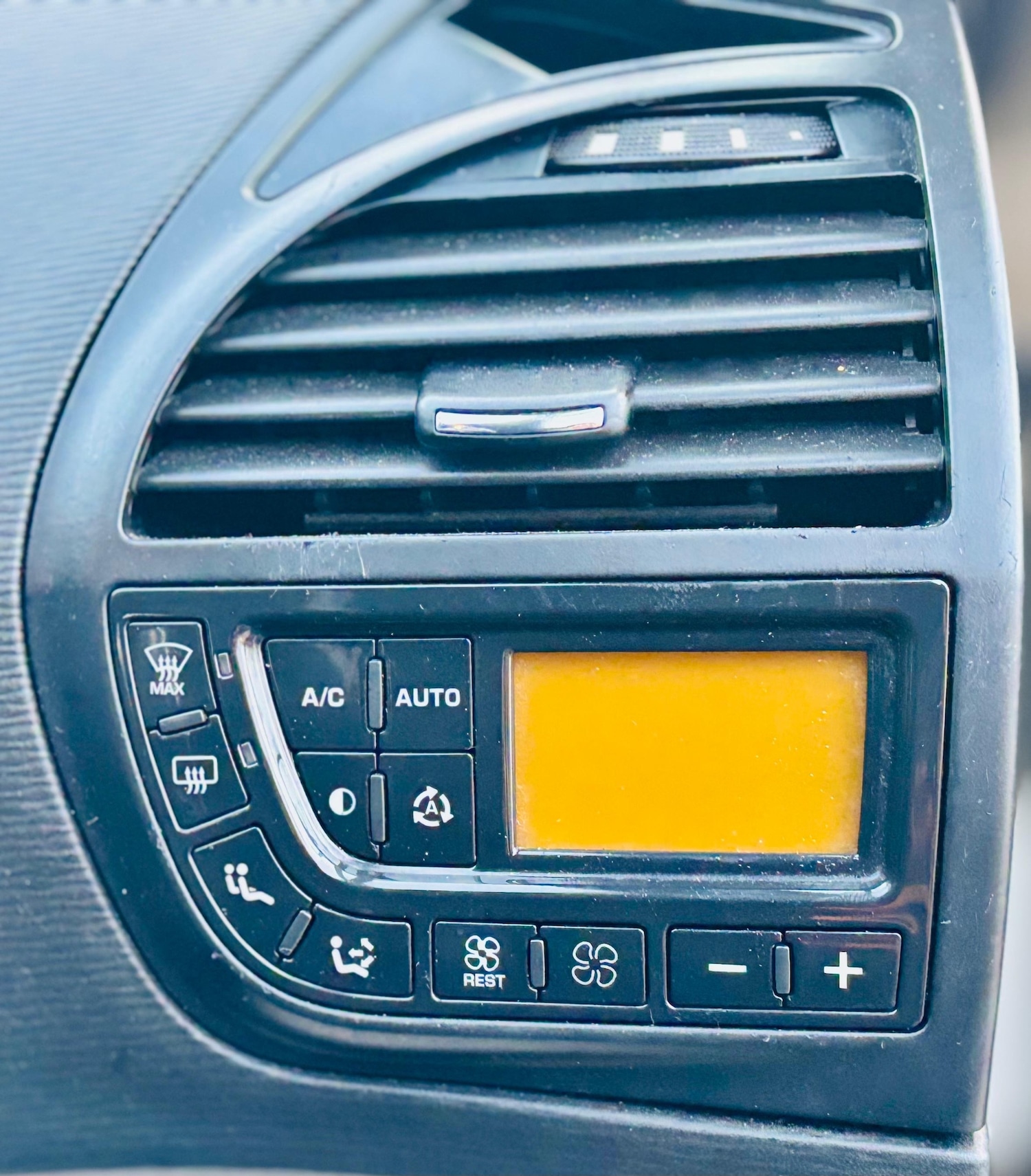 Used Citroen C4 Picasso 2008 for sale - 76612199: Photo 25