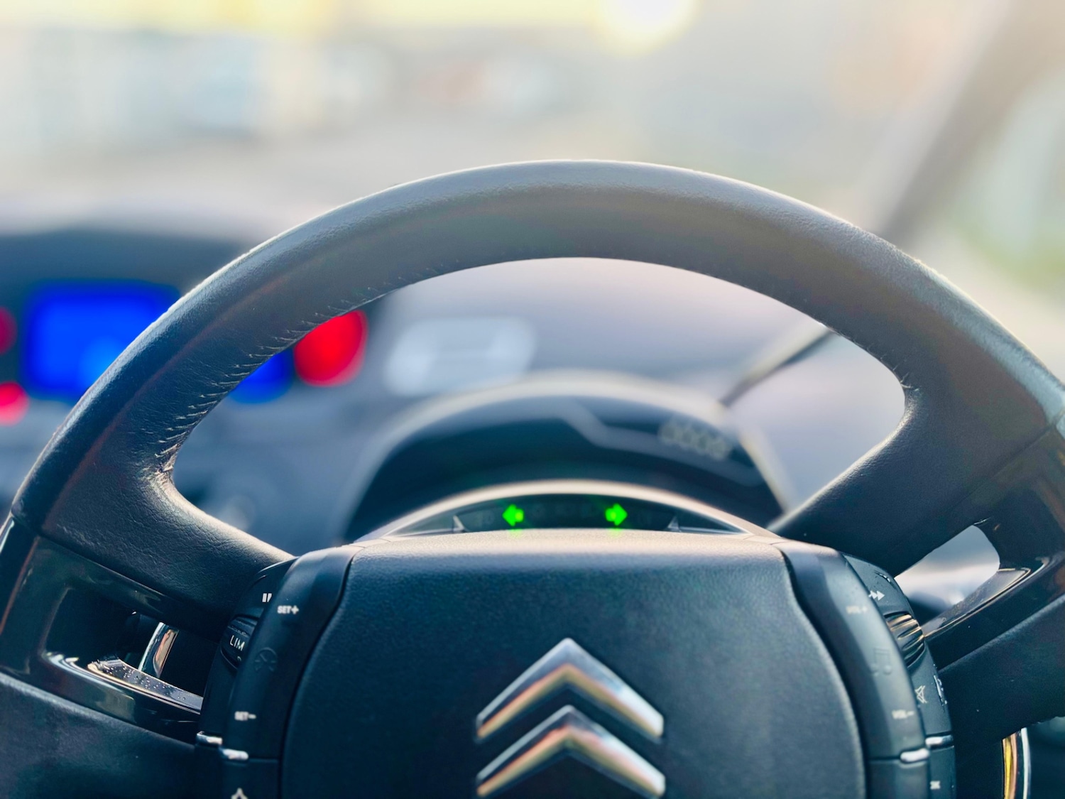 Used Citroen C4 Picasso 2008 for sale - 76612199: Photo 8