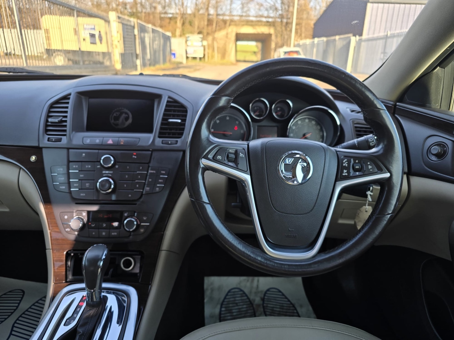 Used Vauxhall Insignia 2011 for sale - 76940505: Photo 18